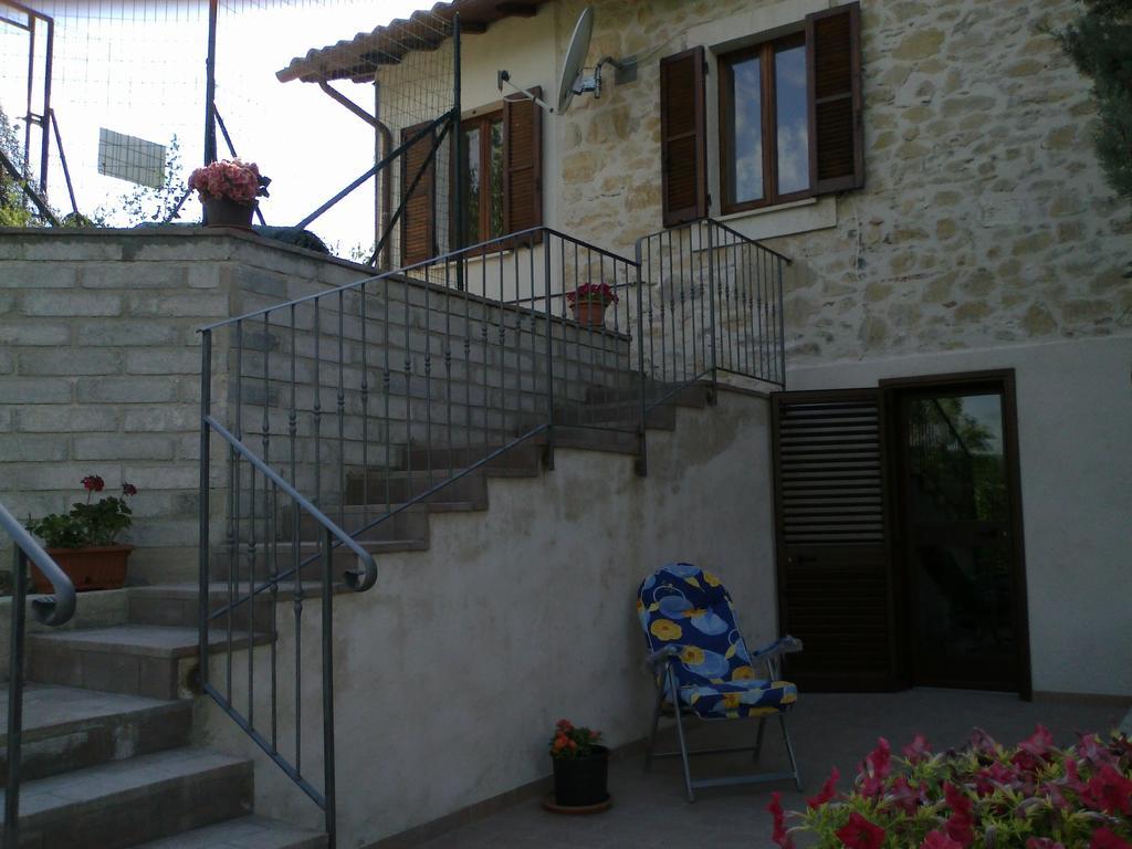 דירות Preci Il Fiordaliso מראה חיצוני תמונה